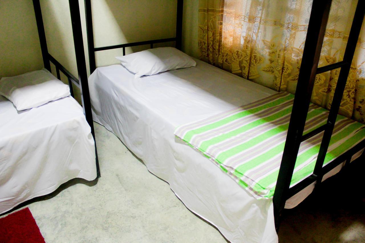 J Hostel Kandy Eksteriør bilde